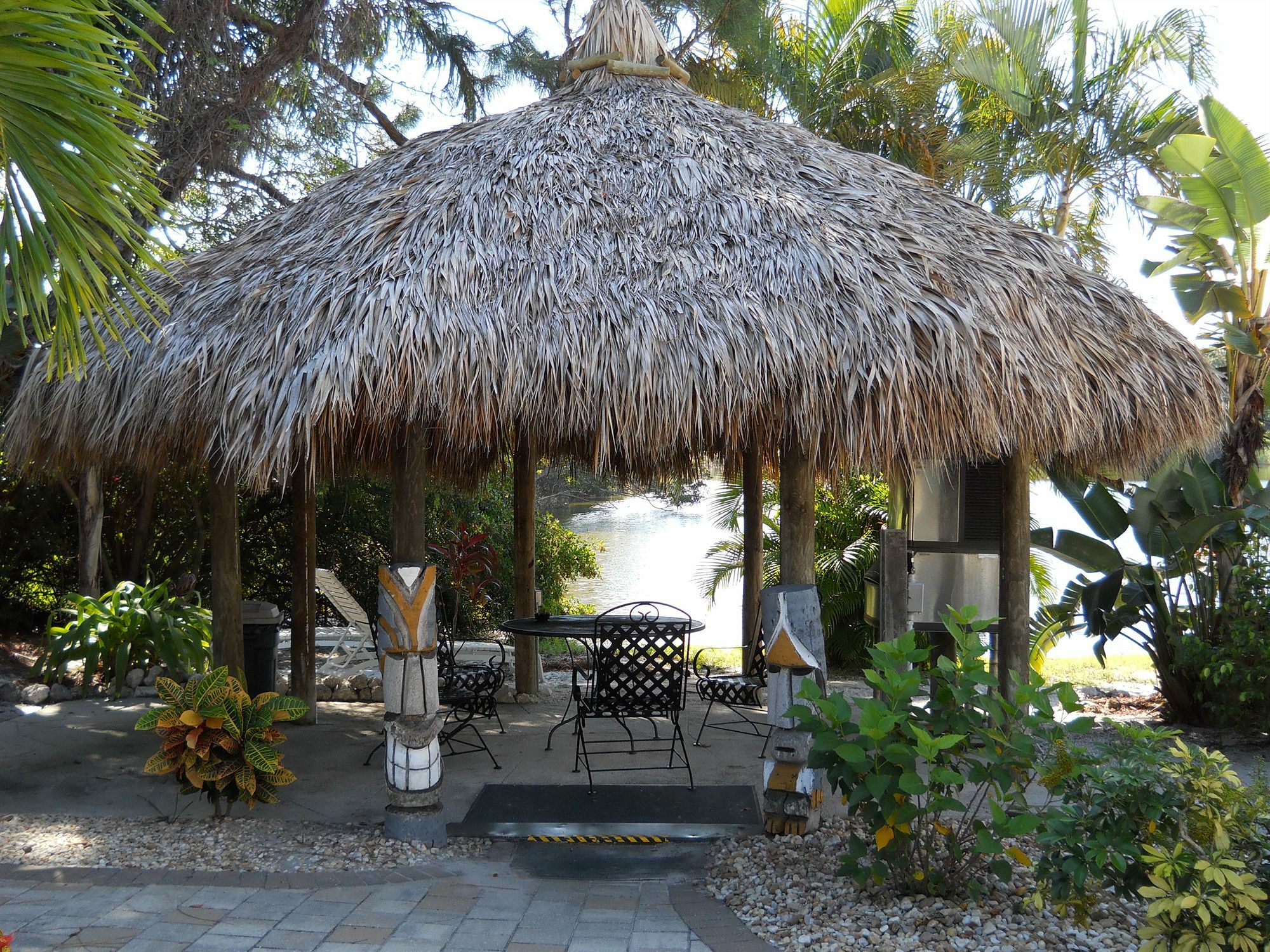 Marco Island Lakeside Inn Exterior foto